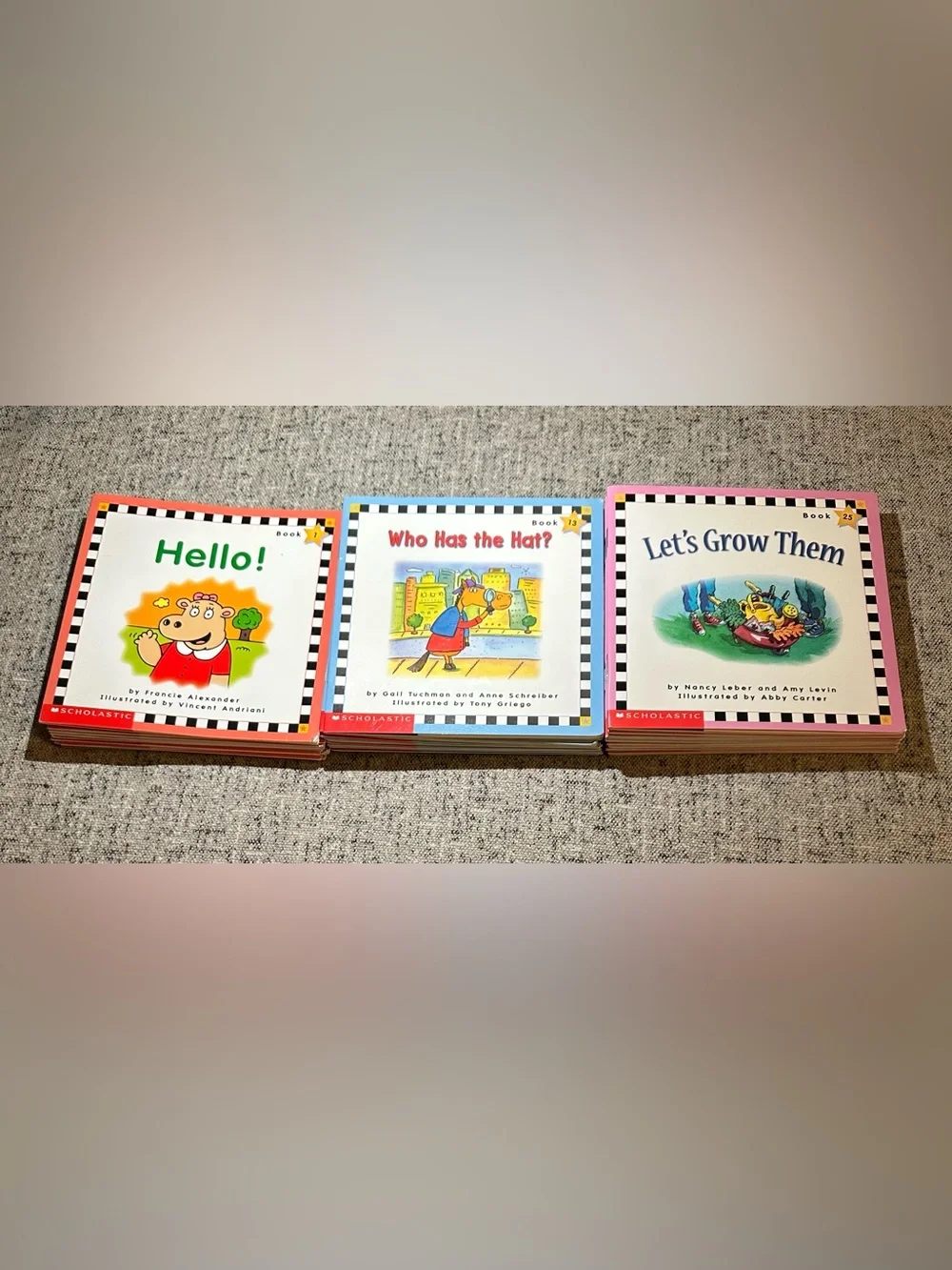 Scholastic phonics reading set